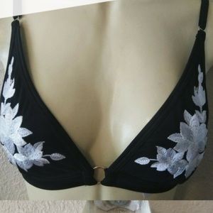 MOVING SALE BOGO🥂 Pink VS unlined bralette